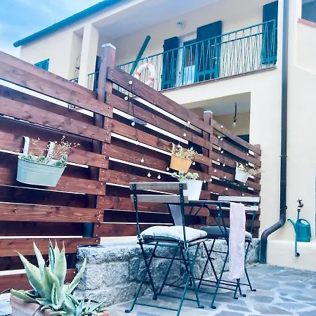 Casa Delle Rondini, Vista Mare, A Procchio! Hébergement de vacances *