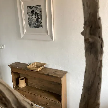 Casa Delle Rondini, Vista Mare, A Procchio! Holiday home *