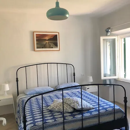 Feriehus Casa Delle Rondini, Vista Mare, A Procchio! *